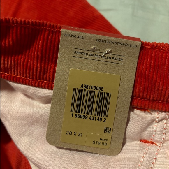 NWT Levi’s ‘94 Baggy Red Corduroy Womens Jeans - Picture 10 of 12